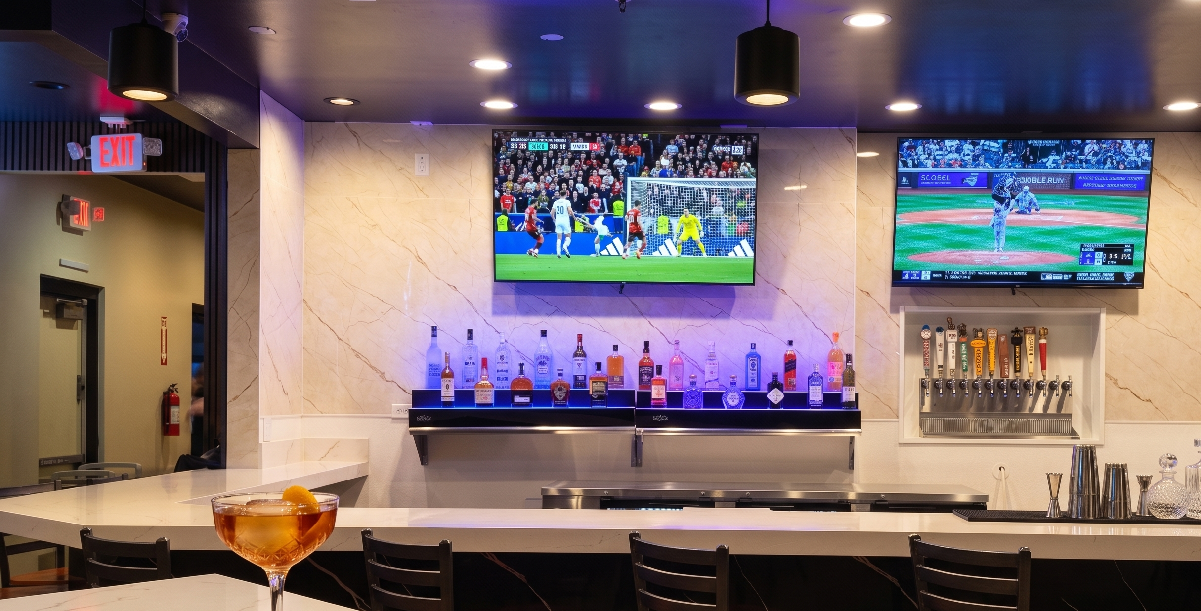 Pal's Bar Background